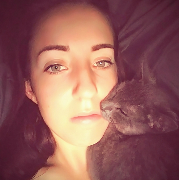 Meet your Posher, Allie - Picture 4 of 5